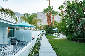 BelleVue Oasis-Palm Springs - Adults Only