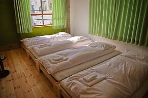 Konyamachi Guest House Kuku - Hostel