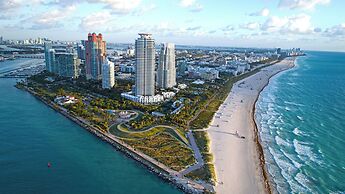 Hotel Indigo Miami Brickell by IHG