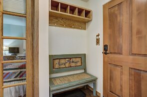 Newly Renovated 2 Bed/ 2 Bath Beaver Creek  2 Bedroom Condo by RedAwni