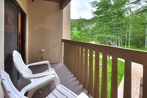 Newly Renovated 2 Bed/ 2 Bath Beaver Creek  2 Bedroom Condo by RedAwni