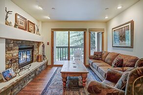 Newly Renovated 2 Bed/ 2 Bath Beaver Creek  2 Bedroom Condo by RedAwni