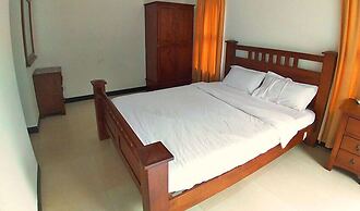 B&F Kensington Square