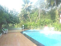 B&F Kensington Square