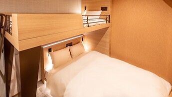 Galois Hotel Shin-Ōkubo