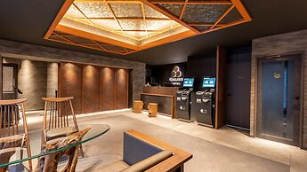 Galois Hotel Shin-Ōkubo