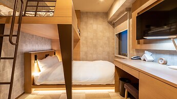 Galois Hotel Shin-Ōkubo