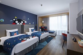 Holiday Inn Express Shanghai Kangqiao by IHG