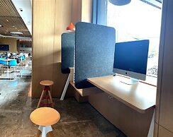 Holiday Inn Express Shanghai Kangqiao by IHG