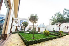 MIRZO Boutique Hotel