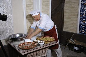 MIRZO Boutique Hotel