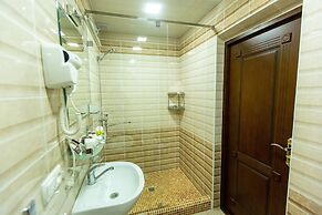 MIRZO Boutique Hotel