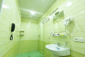 MIRZO Boutique Hotel