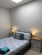 Pretty Properties - 30 Chaldron Court