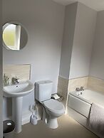 Pretty Properties - 30 Chaldron Court