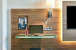 Moxy Paris Charles de Gaulle Airport