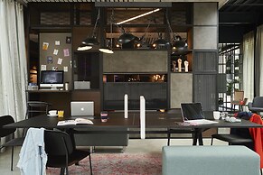 Moxy Paris Charles de Gaulle Airport