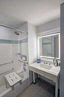 Hotel Maren Fort Lauderdale Beach, Curio Collection by Hilton