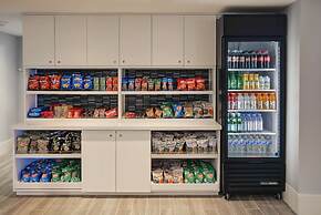 Hotel Maren Fort Lauderdale Beach, Curio Collection by Hilton