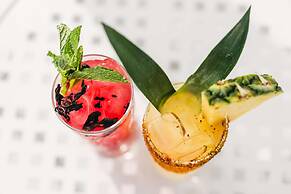 Hotel Maren Fort Lauderdale Beach, Curio Collection by Hilton