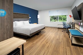 Tru by Hilton Charleston Ashley Phosphate