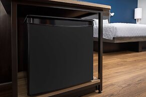 Tru by Hilton Charleston Ashley Phosphate