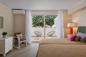 HillTop Luxury Villa