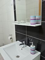 Studio Apartments Korosteljev