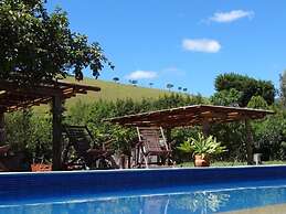 Canto da Lua Chalés e Apiário