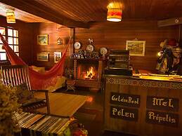 Canto da Lua Chalés e Apiário