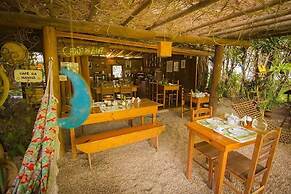 Canto da Lua Chalés e Apiário