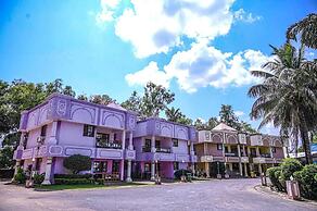Hotel Ganpati Resort