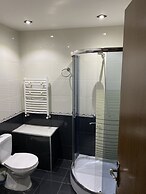 7 Baits Hotel