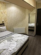 7 Baits Hotel