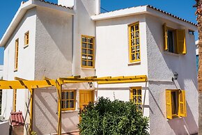 Pernera Villa by STAY BnB