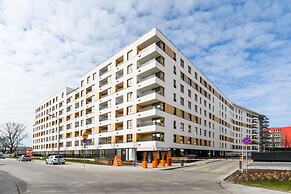 M&R Apartament Airport&Business Komputerowa