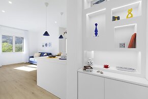 Sara Home With Private Terrace, Air Conditioning and Internet Wi-fi