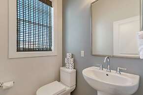 Bienville Townhouse on a Gated Campus