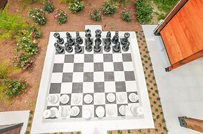 Cozy Living in Mid City