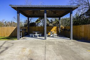 OYO Hotel Sulphur LA Hwy 90 West