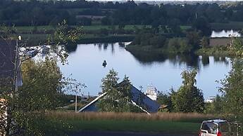 Beautiful 50 Riverun