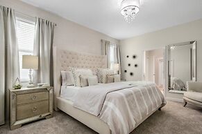 Jewel on Budget Accommodate 20 People