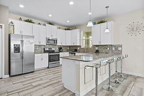 Robbin Hood Fun Pool Home by AV Dreams