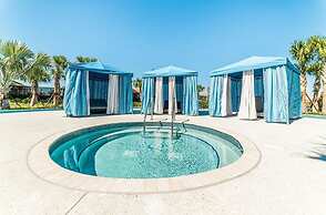 Fresh Heaven Pool Home by AV Dreams