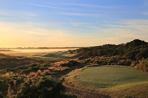 13th Beach Golf Lodges