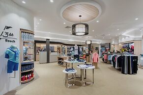 13th Beach Golf Lodges