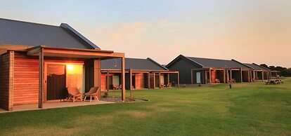 13th Beach Golf Lodges