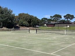 13th Beach Golf Lodges