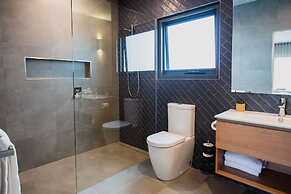 13th Beach Golf Lodges