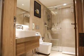 Royal Hometel Suites Dahisar Mumbai